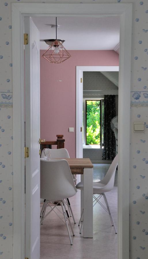 Suite Familiale Avec 2 Chambres Dans Une Villa - Quartier Vert Et Boise - 5 Kms De נמור מראה חיצוני תמונה