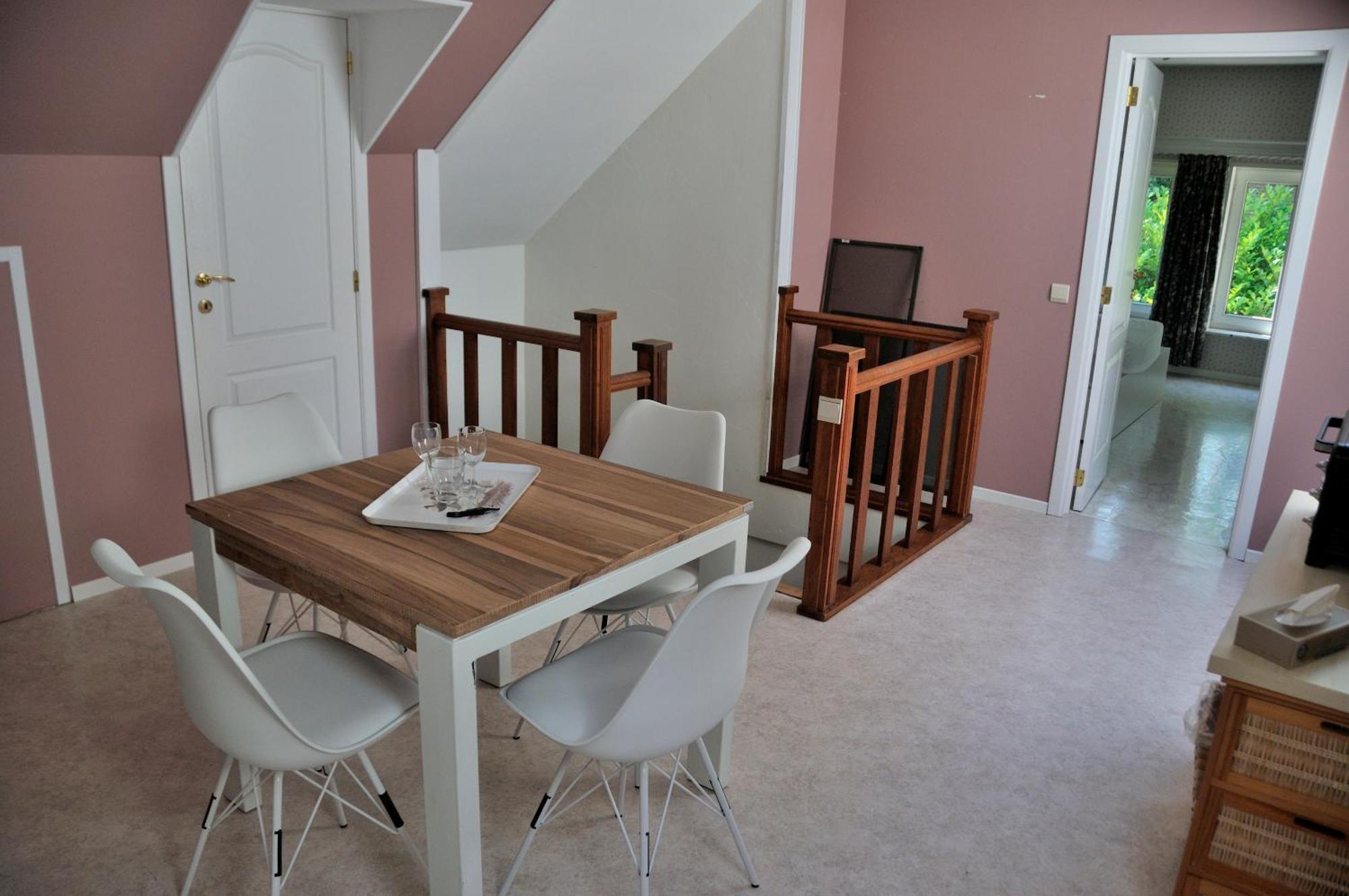 Suite Familiale Avec 2 Chambres Dans Une Villa - Quartier Vert Et Boise - 5 Kms De נמור מראה חיצוני תמונה